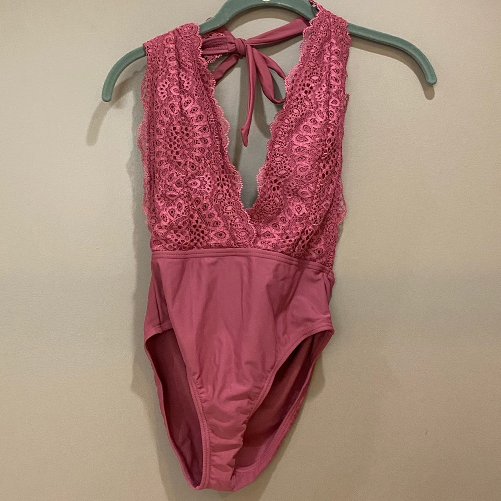 Low cut bathing suit